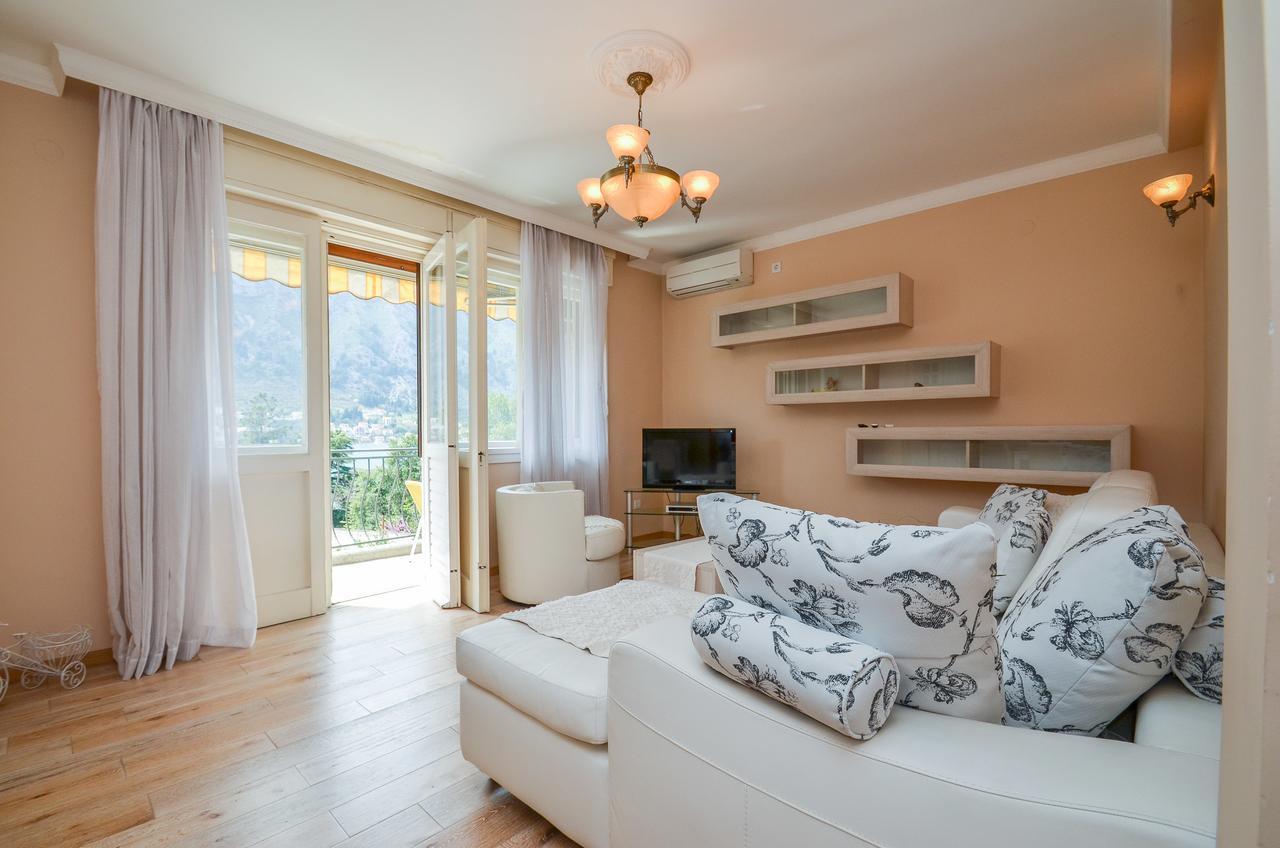Central Apartment Kotor Extérieur photo